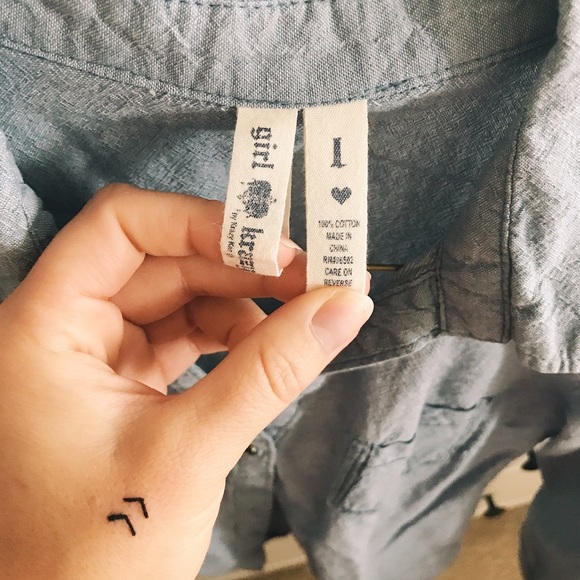 Classic Button Down Jean Denim Collar Pocket Shirt - Picture 4 of 4